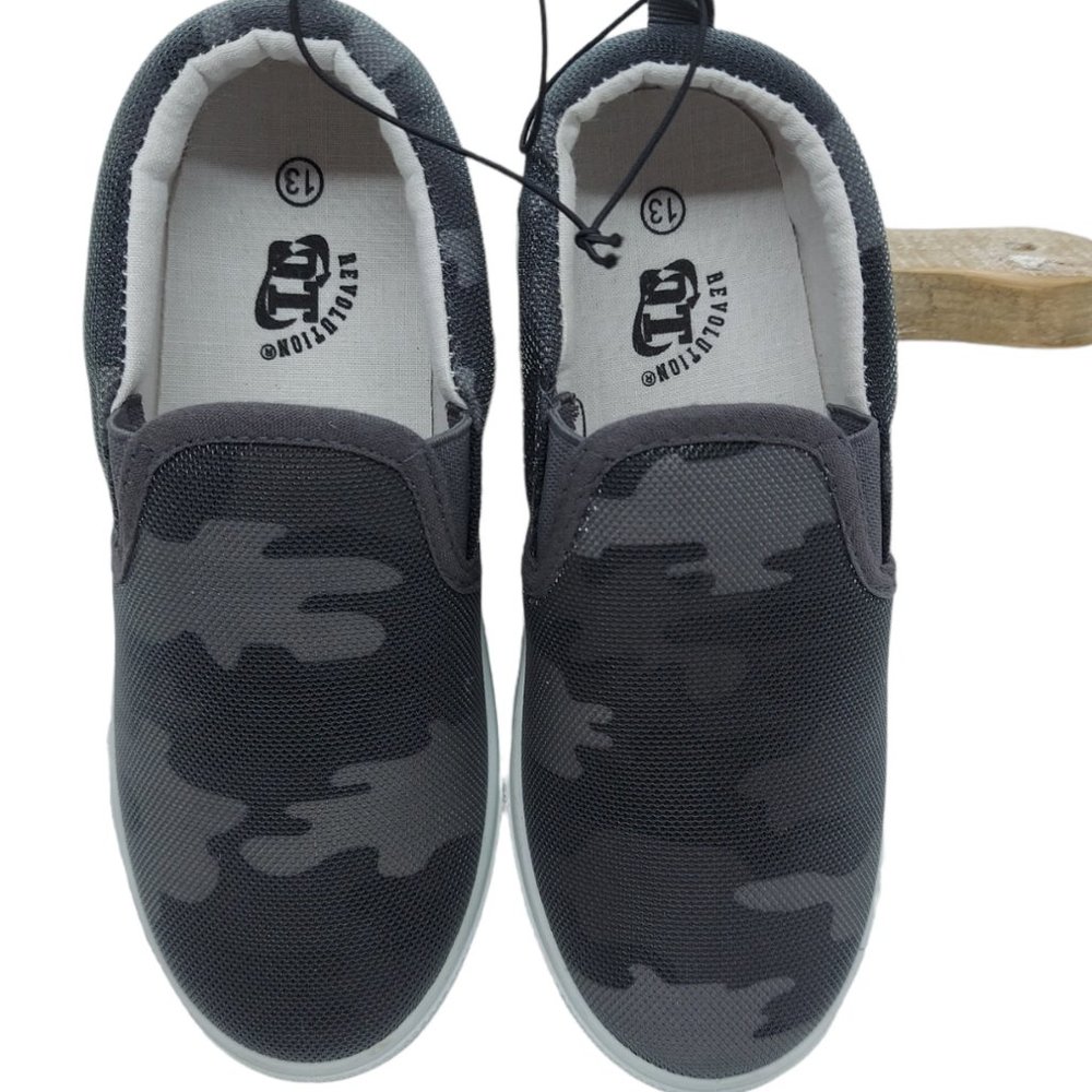 Revolution Camouflage Slip-on Shoes Little Boy Size 13 NWOT